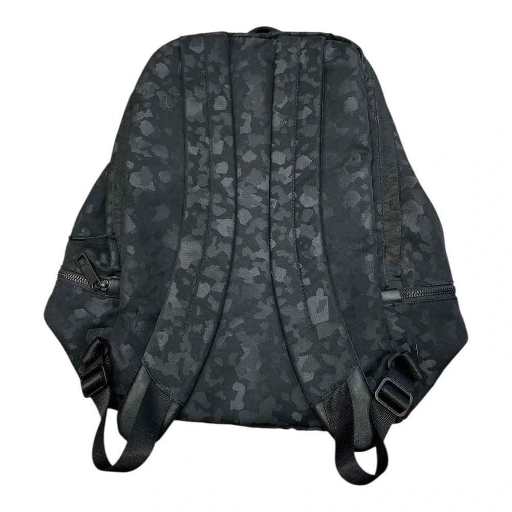 LULULEMON City Adventurer Backpack 17L Jacquard Camo Obsidian Black